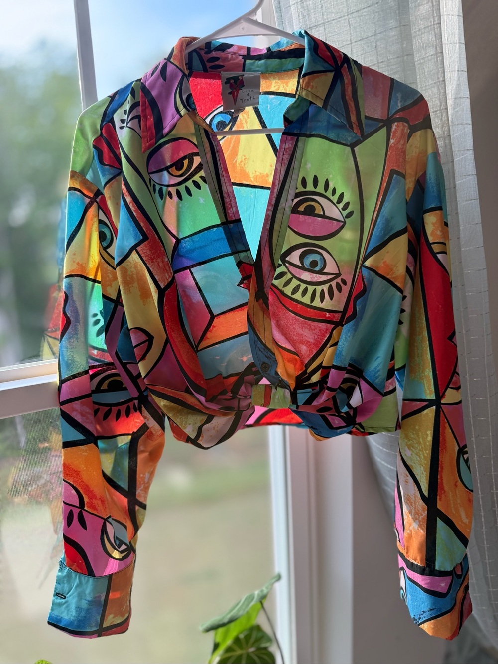 Live 4 Truth Abstract Colorful Crop Top Long Sleeve Size Large - Picture 5 of 6
